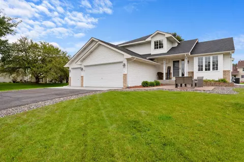 13401 Basswood Ln, Rogers, MN 55374