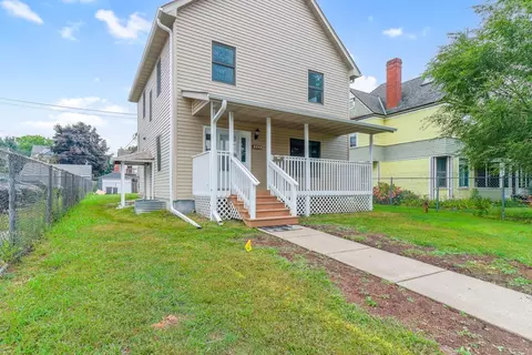 3332 Chicago Ave, Minneapolis, MN 55407