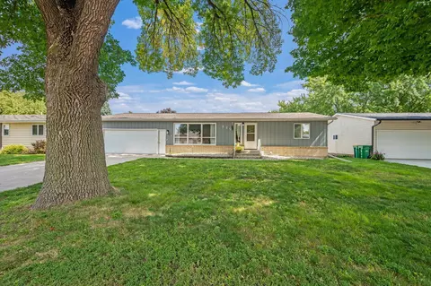320 Park St, Sherburn, MN 56171