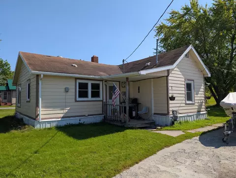 505 15th St E, International Falls, MN 56649