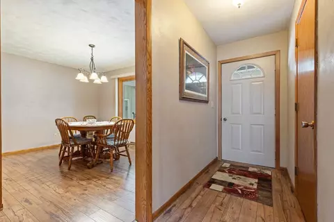 705 S 4th St, Marshall, MN 56258 photo 12