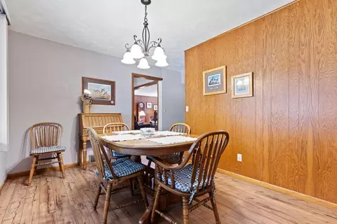 705 S 4th St, Marshall, MN 56258 photo 10