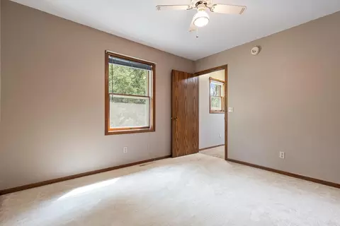 705 S 4th St, Marshall, MN 56258 photo 26