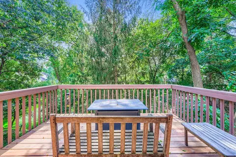 Exterior - 8649 Pine Hill Rd, Bloomington, MN 55438 photo 6 of 7