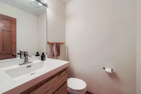 Bath - 8649 Pine Hill Rd, Bloomington, MN 55438 photo 1 of 3