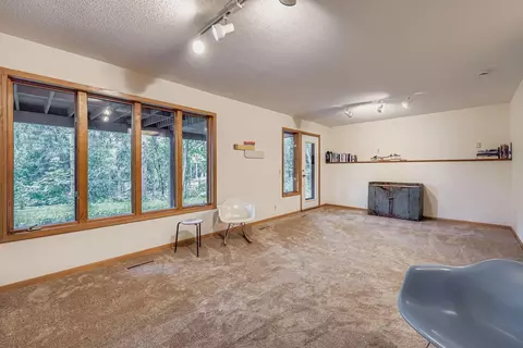 Living - 8649 Pine Hill Rd, Bloomington, MN 55438 photo 6 of 7
