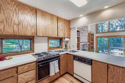 Kitchen - 8649 Pine Hill Rd, Bloomington, MN 55438 photo 2 of 2