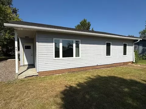 927 20th St NW, Bemidji, MN 56601