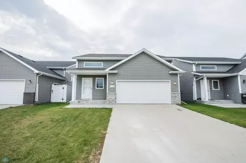 2732 11th St W, West Fargo, ND 58078