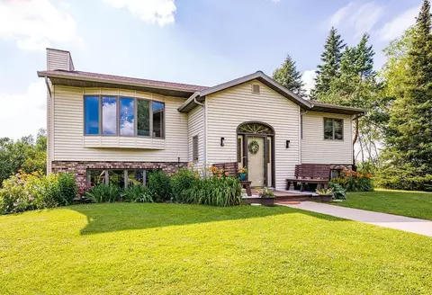 61 Maki Rd, Esko, MN 55733