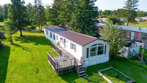 439 S 3rd St E, Aurora, MN 55705