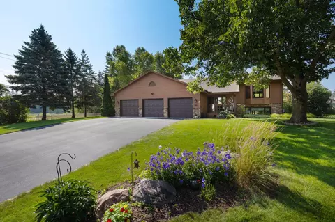 185 Orchard Cir, Long Lake, MN 55356