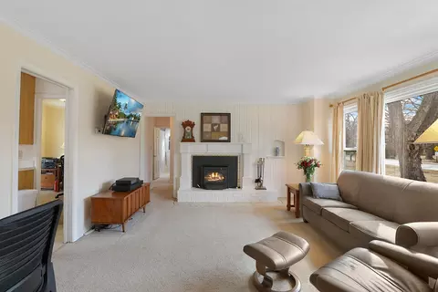 25780 Smithtown Rd, Shorewood, MN 55331 photo 2