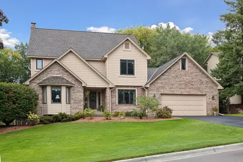 46 Marcin Hl, Burnsville, MN 55337