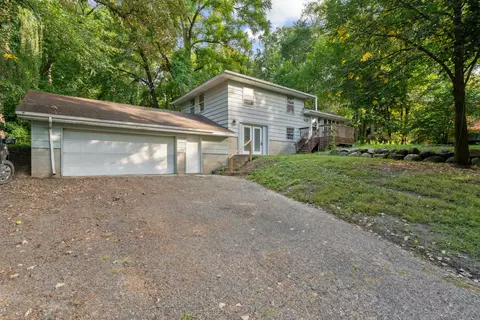 11649 Palmer Rd, Bloomington, MN 55437
