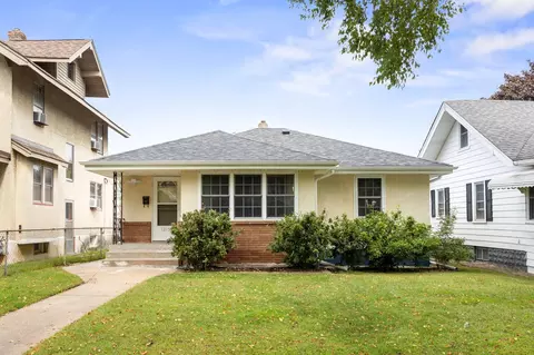 1215 Lafond Ave, Saint Paul, MN 55104