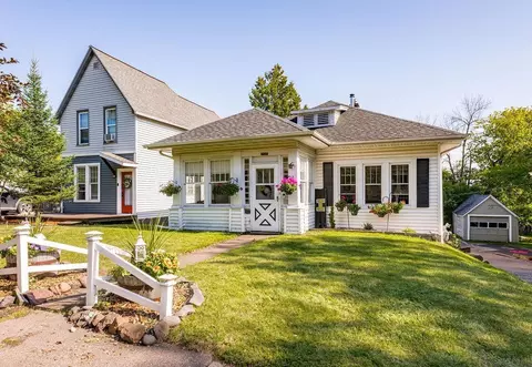 2016 Jefferson St, Duluth, MN 55812