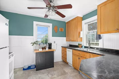 2016 Jefferson St, Duluth, MN 55812 photo 9