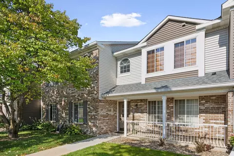 11161 Oregon Cir, Bloomington, MN 55438