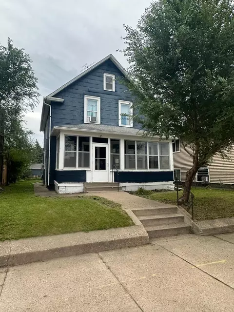 105 5th Ave S, South Saint Paul, MN 55075