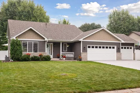 4503 Ladyslipper Ave N, Brooklyn Park, MN 55443