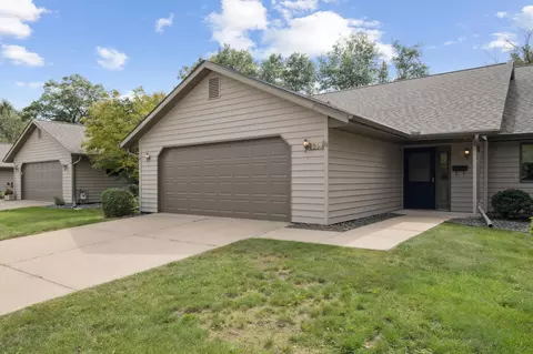 639 Hi Park Ave, Red Wing, MN 55066