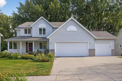 4308 Arboretum Dr NW, Rochester, MN 55901