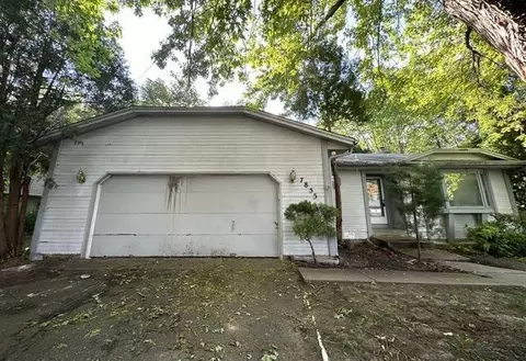 7855 Polaris Ln N, Maple Grove, MN 55311