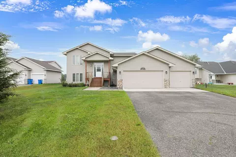 24186 Pierce St NE, East Bethel, MN 55005