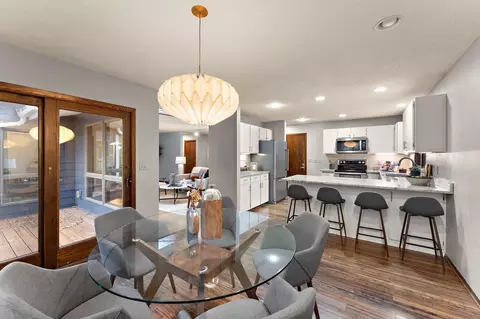 Dining - 4540 Ridgeview Dr, Eagan, MN 55123 photo 2 of 2