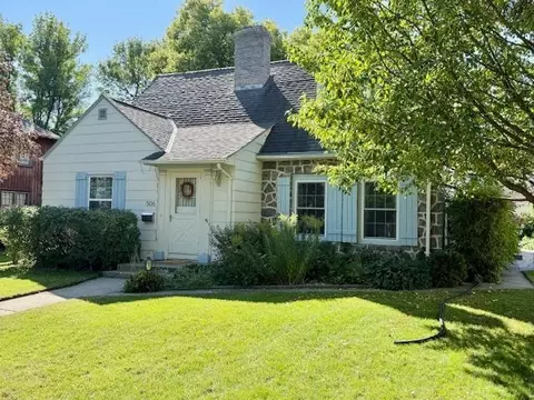 506 E 2nd St, Redwood Falls, MN 56283