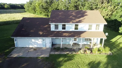 15260 360th St, Center City, MN 55012