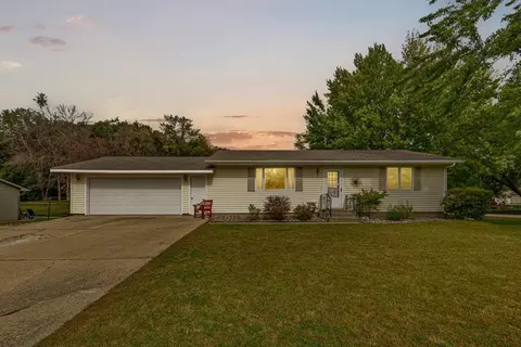 410 23rd St NW, Owatonna, MN 55060