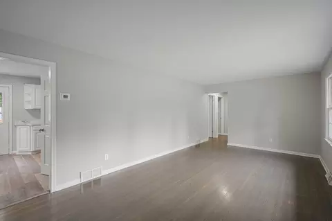 539 7th Ave E, Shakopee, MN 55379