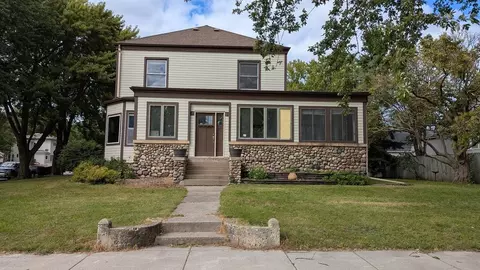 209 Oak Ave SW, Montgomery, MN 56069
