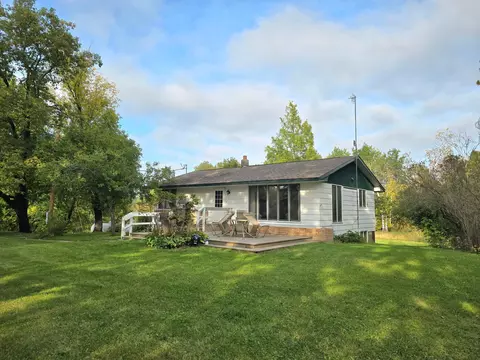 3696 County Road 142, International Falls, MN 56649