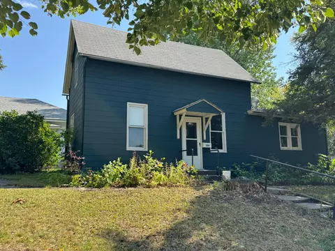 300 Central Ave N, Crookston, MN 56716