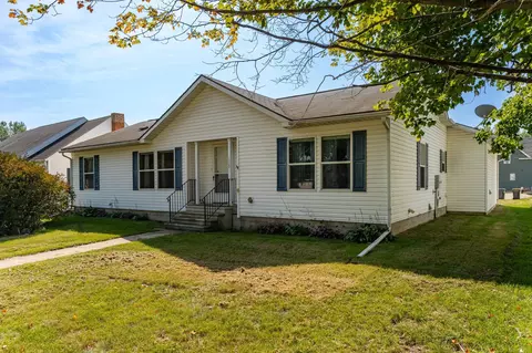 113 Olive St, West Concord, MN 55985
