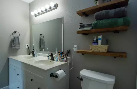 Bath - 10620 Kinder, Brainerd, MN 56401 photo 1 of 5