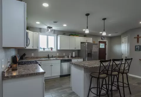 Kitchen - 10620 Kinder, Brainerd, MN 56401 photo 1 of 4