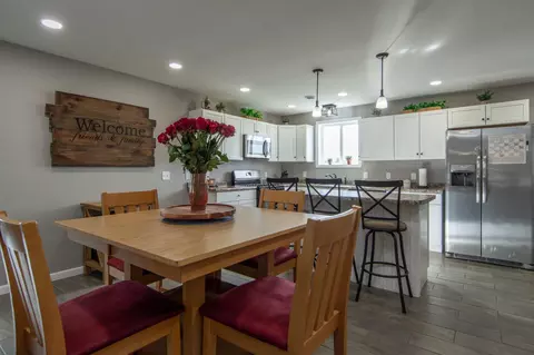 Dining - 10620 Kinder, Brainerd, MN 56401 photo 1 of 1