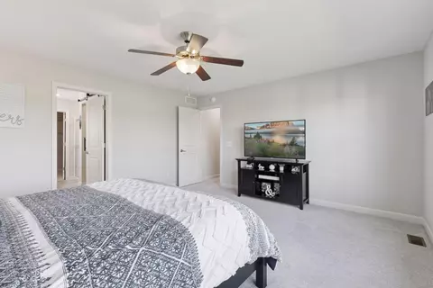Bedroom - 19316 Bridle Path, Corcoran, MN 55340 photo 3 of 9