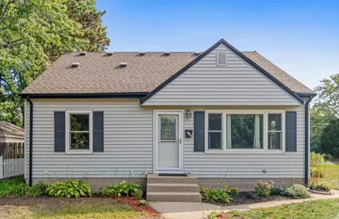 6100 Colfax Ave N, Brooklyn Center, MN 55430