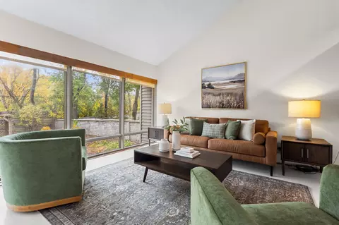 4622 France Ave S, Edina, MN 55410