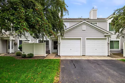 1865 121st Ln NW #811, Coon Rapids, MN 55448