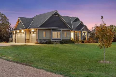 16750 Crosby Ln, Carver, MN 55315