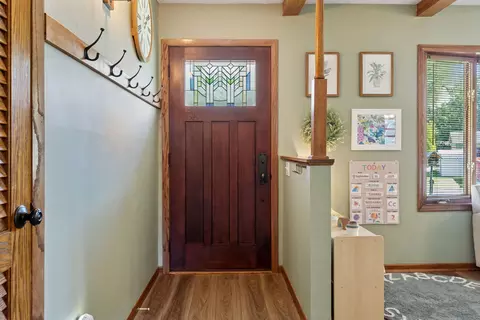 Entry Way - 9917 Brookside Cir, Bloomington, MN 55431 photo 1 of 1