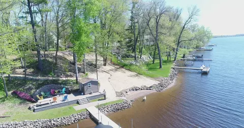 18425 N Lake Ln, Pine City, MN 55063