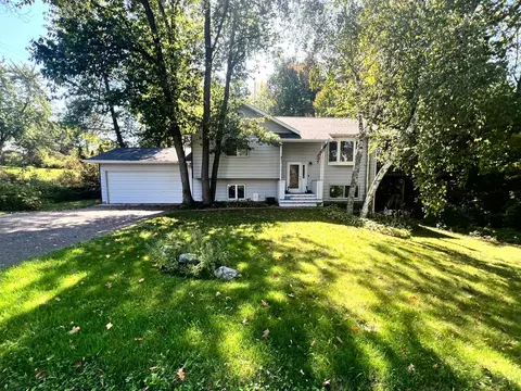 101 Summit Ave W, Walker, MN 56484