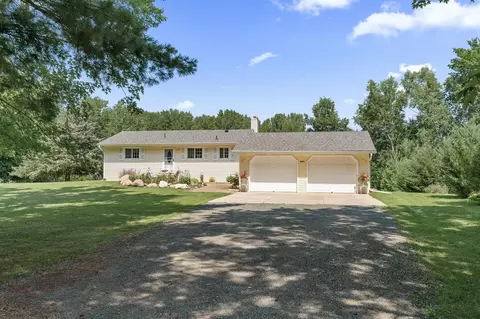 5820 307th St, Stacy, MN 55079